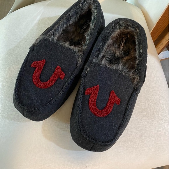 True Religion Other - True Religion Loafer Slippers Large